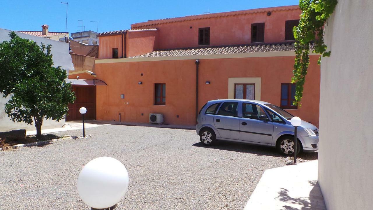 לינה וארוחת בוקר Quartu SantʼElena Oasi Ottocento מראה חיצוני תמונה