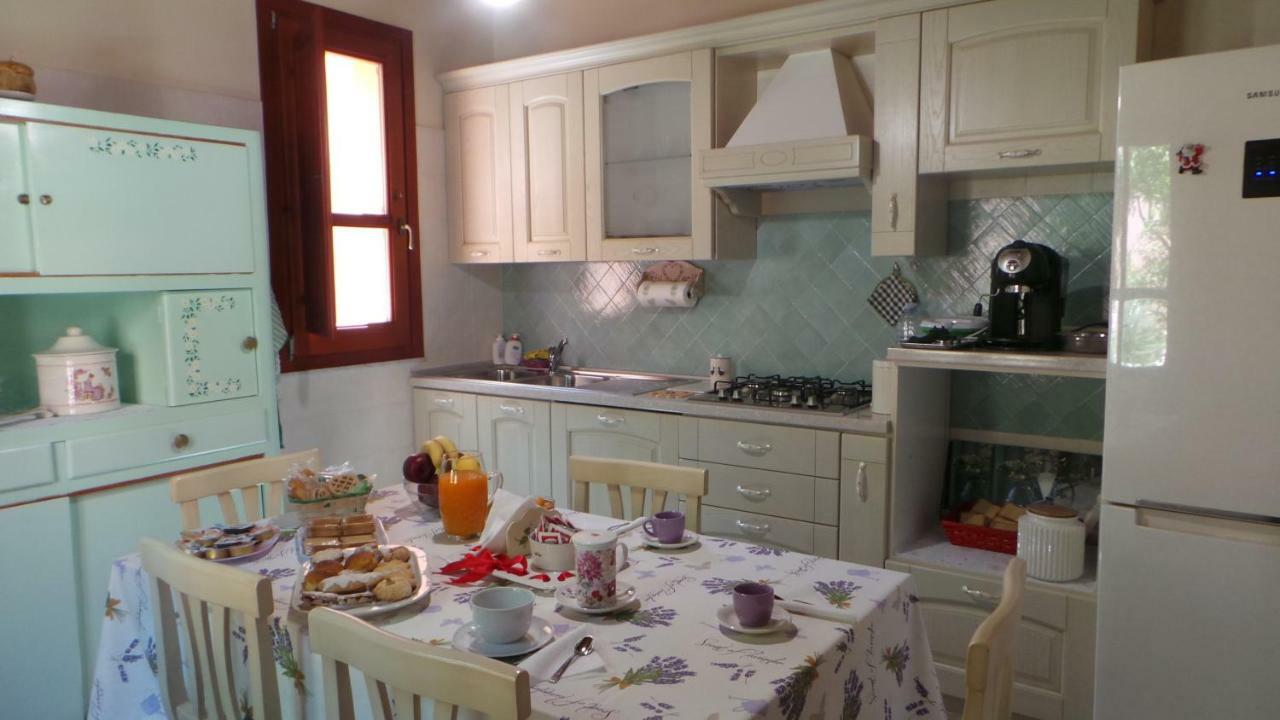 לינה וארוחת בוקר Quartu SantʼElena Oasi Ottocento מראה חיצוני תמונה